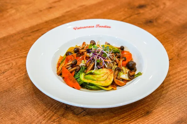 Rau Xao Thap Cam - Seasonal Stir Fried Vegetables